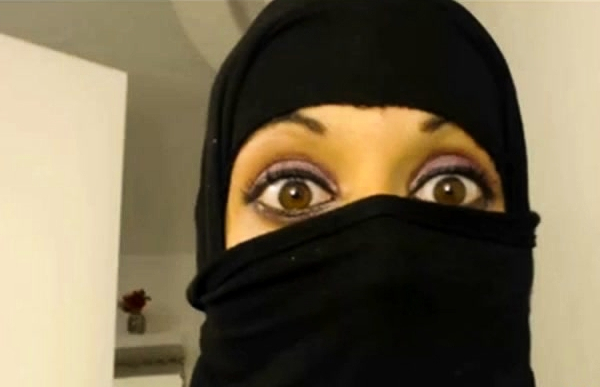 600px x 387px - Free High Defenition Mobile Porn Video - Saudi Arabian Women Unveiled - Hot  Masturbation - - HD21.com